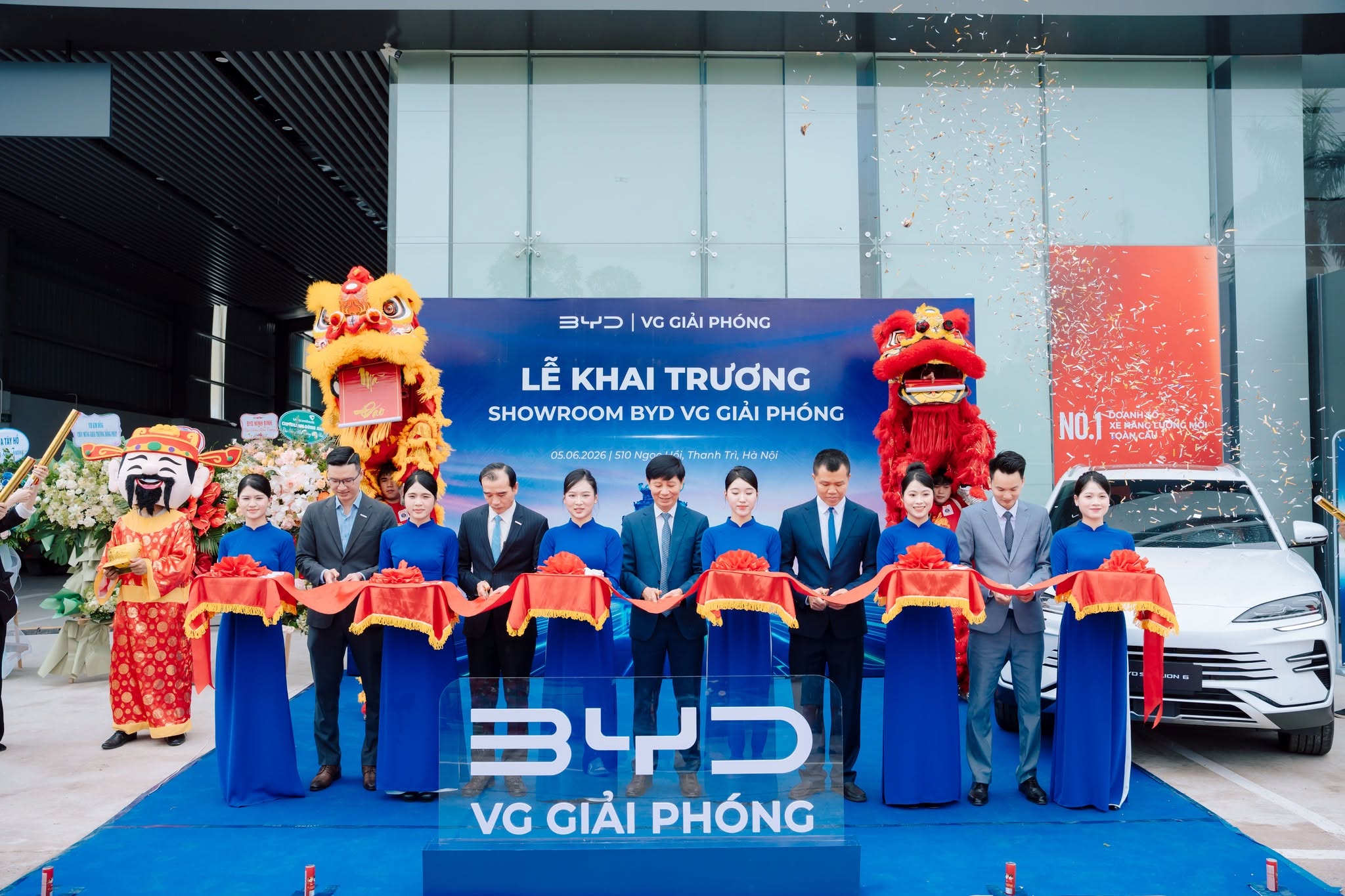 cat-bang-khai-truong-byd-vg-giai-phong
